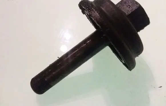 Volkswagen PASSAT B5 Oil filter cover 038117061