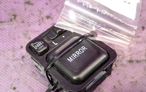 Honda Civic Wing mirror switch 