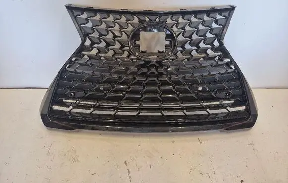 Lexus UX Front bumper upper radiator grill 5311176120