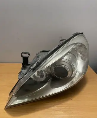 Volvo V60 Headlight/headlamp 31299992 89905531