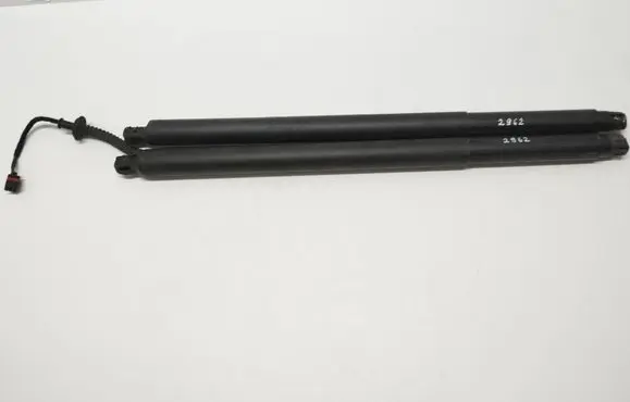 KIA Ceed Tailgate strut 81831J7210 0023704 02032021