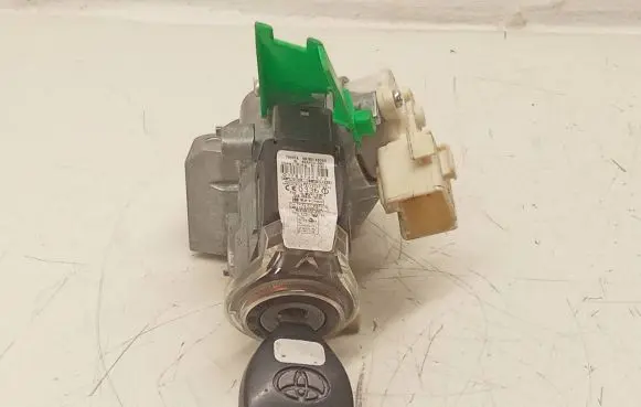 Toyota RAV 4 (XA30) Ignition lock 8978342050 625417000 017B2196379