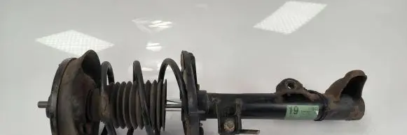 Mercedes-Benz C W203 Front shock absorber/damper A2033204130