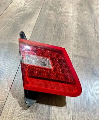Mercedes-Benz E C207 W207 Tailgate rear/tail lights A2078200364 542501 782003