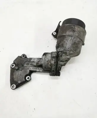 Mercedes-Benz E AMG W212 Oil filter mounting bracket A6421801410