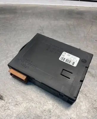 Mercedes-Benz ML W163 Comfort/convenience module A1635457332 700103005073 05371370