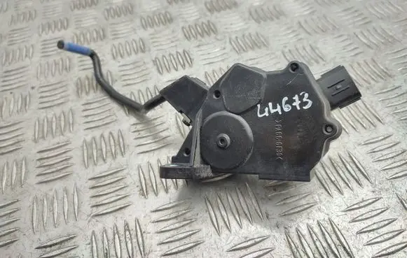 Lexus RX 450H Accelerator throttle pedal 7811048111
