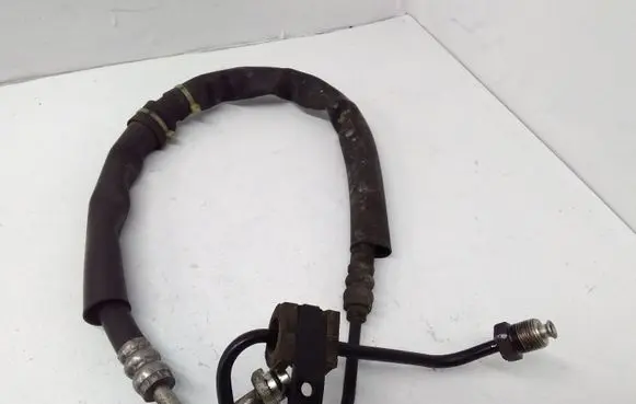 Honda CR-V Gearbox oil cooler pipe/hose 