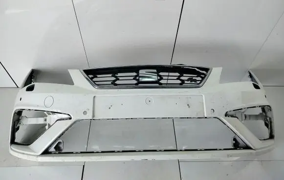 Seat Leon (5F) Front bumper 5F0807221AB