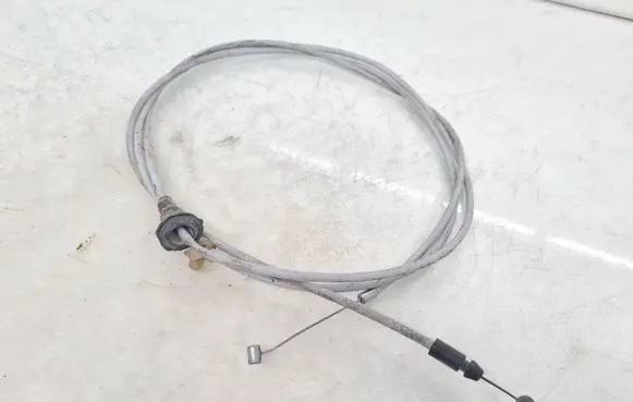 Toyota Avensis T250 Engine bonnet/hood lock release cable 