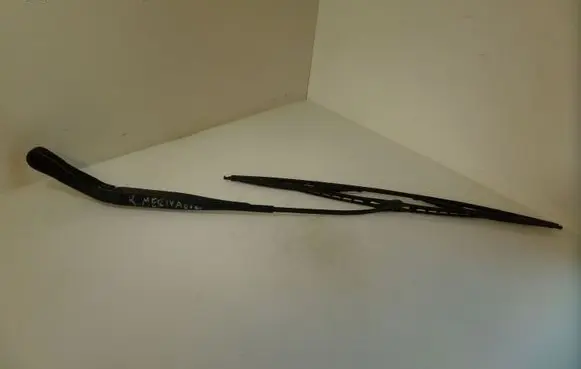 Opel Meriva A Windshield/front glass wiper blade 13139725