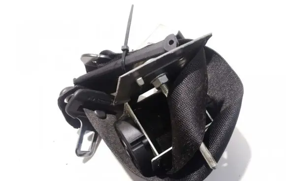Opel Zafira B Front seatbelt 603941200 13242302