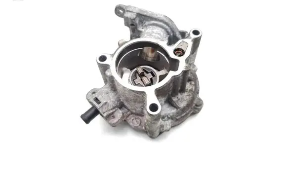 Audi A3 S3 8P Vacuum pump 06J145100F