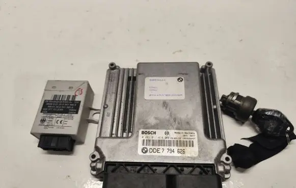 BMW X5 E53 Engine ECU kit and lock set 7794626 1039S04407 0281011414