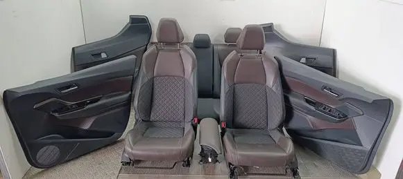 Toyota C-HR I Interior set 