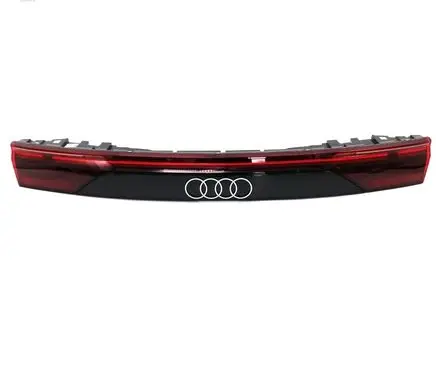 Audi Q8 Tailgate rear/tail lights 4M8945095BB
