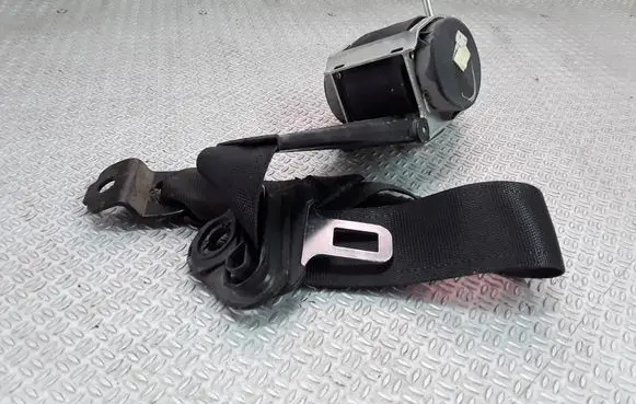 Opel Meriva A Front seatbelt