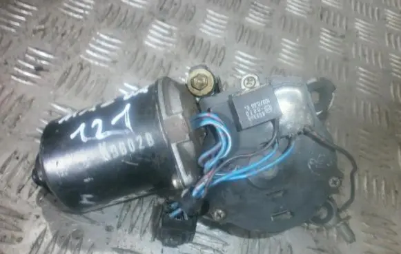 Mazda 121 Wiper motor 849106386