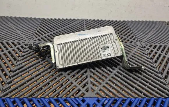 Toyota Auris E180 Engine control unit/module 896610ZM30 MB2756005370