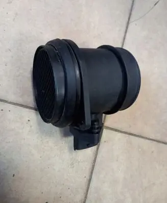 Volvo S40 Mass air flow meter 8692624 0280218134