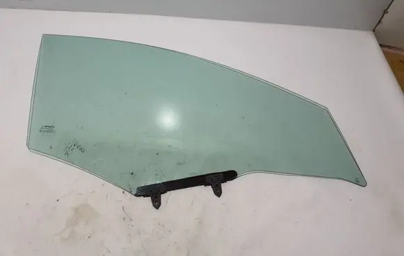 Renault Kadjar Front door window glass four-door 803006918R