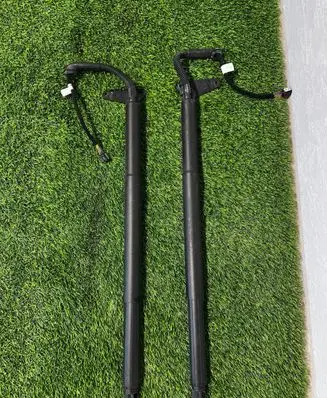 Volkswagen Tiguan Tailgate strut 5na827428