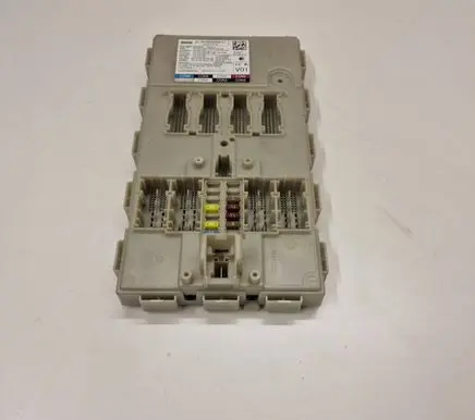 BMW 5 G30 G31 G38 BSM Control unit 8800386
