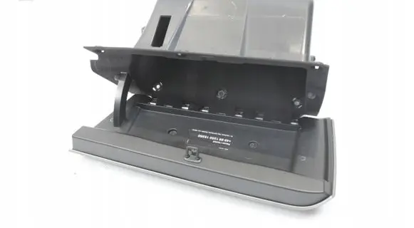 BMW i3 Glove box 9283011