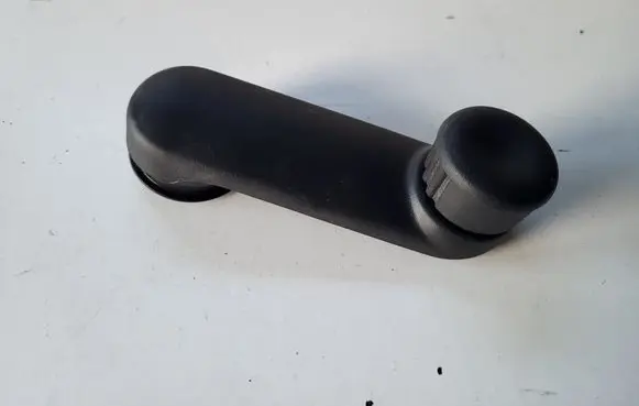 Renault Clio V Front door window winding handle 8200673745