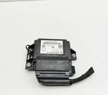 Volkswagen PASSAT B7 Rear brake EMF control unit/module 3AA907801H