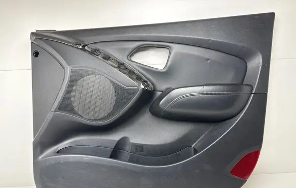 Hyundai ix35 Front door card panel trim 823022Y2439P 730754