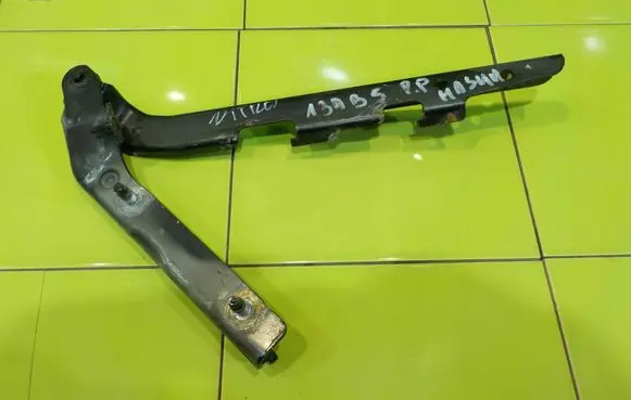 Dodge Nitro Engine bonnet/hood hinges PRAWY