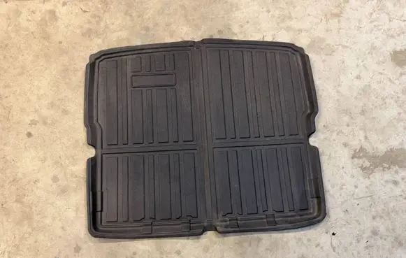 BMW X1 U11 Rubber trunk/boot mat liner 1221035