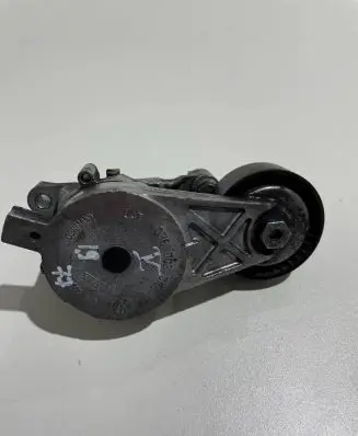 Volkswagen Golf V Alternator belt tensioner 03G903315