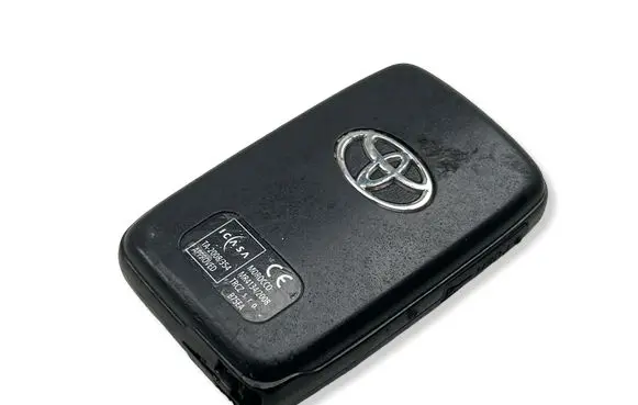 Toyota Verso Ignition key/card 