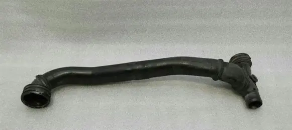 Porsche Boxster 987 Engine coolant pipe/hose 99710675204