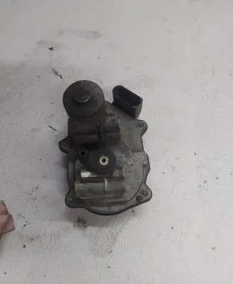 Audi A6 S6 C6 4F Intake manifold valve actuator/motor 059129086L A2C53289031 1019809S06