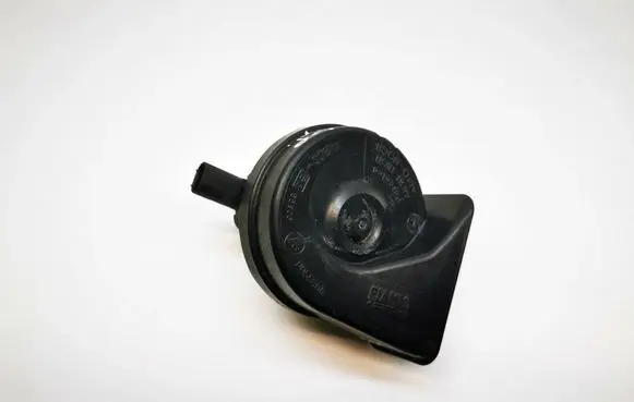 BMW 3 E90 E91 Horn signal E30055306