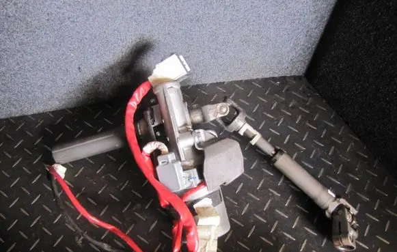 Toyota Avensis T270 Power steering pump 4525005740