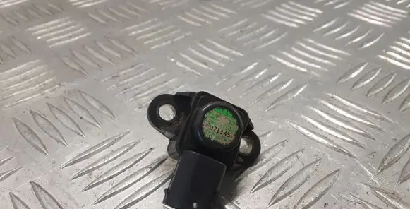 Mercedes-Benz S W221 Air pressure sensor A0051535028