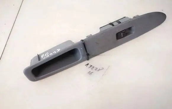 Toyota Avensis Verso Electric window control switch 7423144190 74231-44190