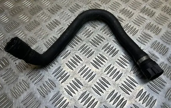 BMW 5 E60 E61 Engine coolant pipe/hose 6917697