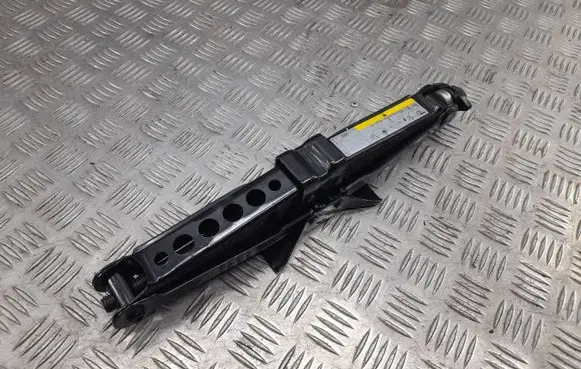 Audi A3 S3 8V Lift Jack 8V0011031A