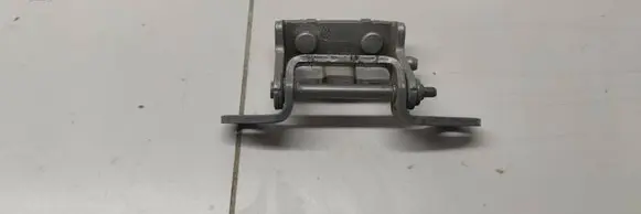 Renault Kadjar Tailgate/trunk/boot hinge 8863R