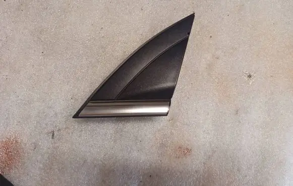 Hyundai Ioniq Fender end trim 86180G2100