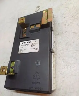 Volvo S40, V40 Other control units/modules 30638707 3817900360 SW30644058