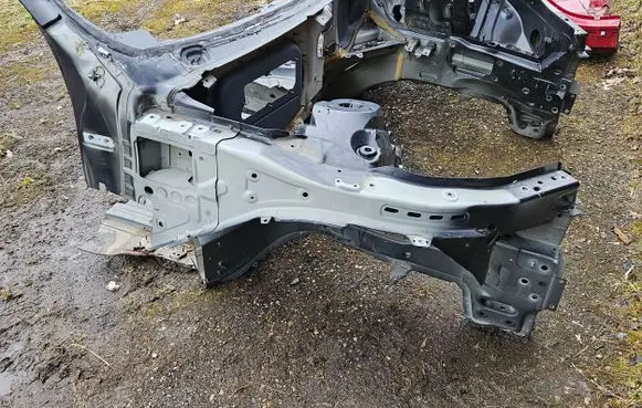 Front quarter panel