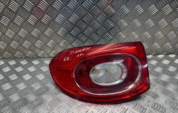 Volkswagen Tiguan Rear/tail lights 5N0945095H 006691014959