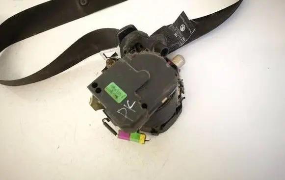 Skoda Fabia Mk1 (6Y) Front seatbelt 6Y0857701B