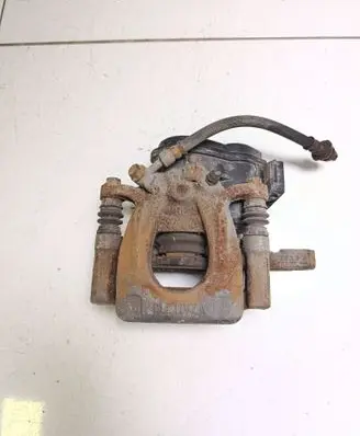 Rear brake caliper